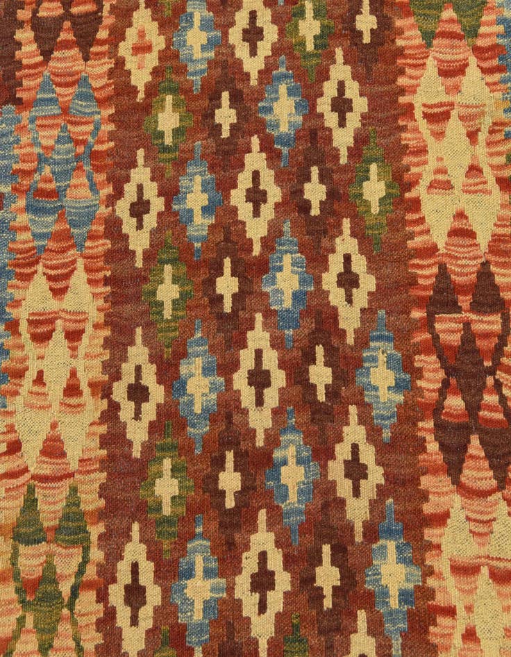 Detail image of  3' 5 x 6' 6  Hand Woven Kilim Maymana Wool Rug