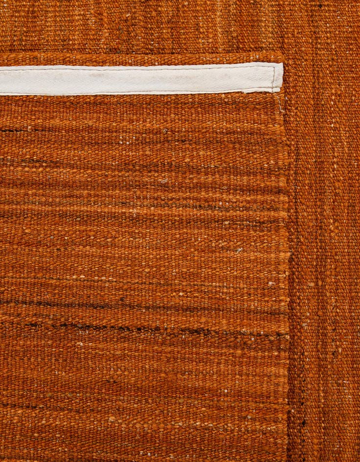 Detail image of  5' 10 x 8' 1  Hand Woven Kilim Modern Wool Rug