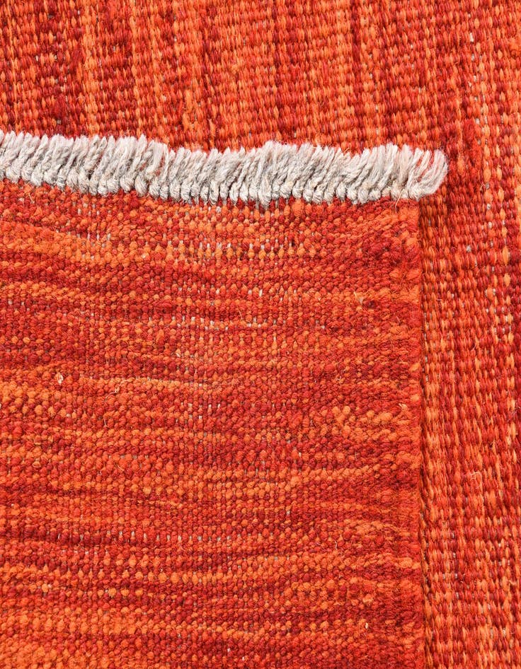 Detail image of  4' 7 x 6' 6  Hand Woven Kilim Modern Wool Rug