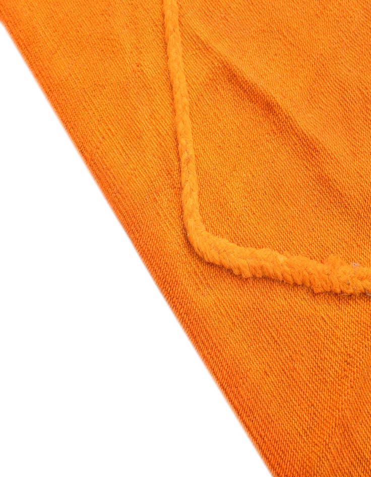 Detail image of  4' 8 x 6' 9  Hand Woven Kilim Modern Wool Rug