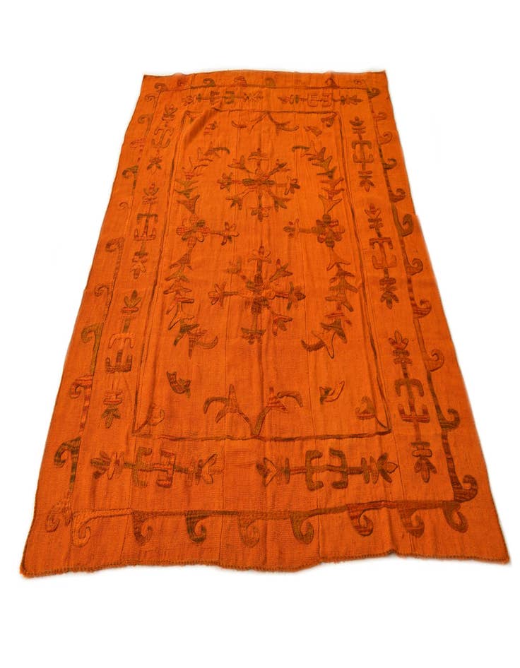 Detail image of  5' 7 x 7' 7  Hand Woven Kilim Suzani Wool Rug