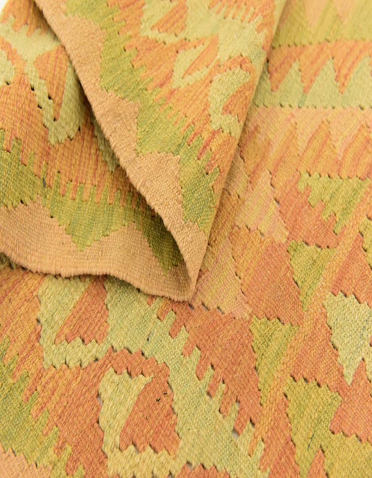 Detail image of  3' x 4' 9  Hand Woven Kilim Waziri Wool Rug