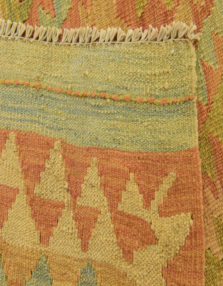 Detail image of  3' 3 x 4' 9  Hand Woven Kilim Waziri Wool Rug