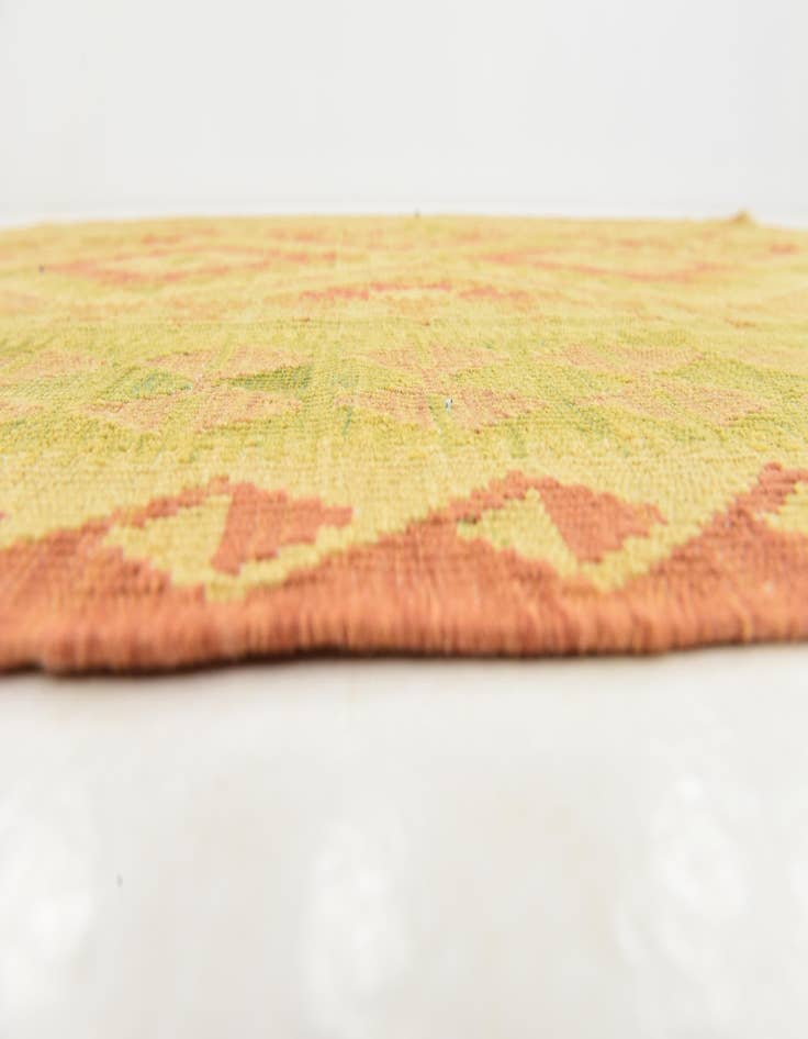 Detail image of  4' 10 x 6' 8  Hand Woven Kilim Waziri Wool Rug