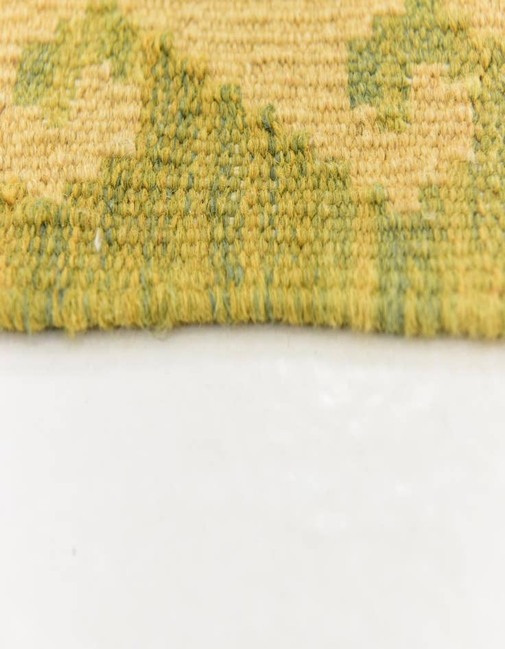 Detail image of  4' 10 x 6' 7  Hand Woven Kilim Waziri Wool Rug