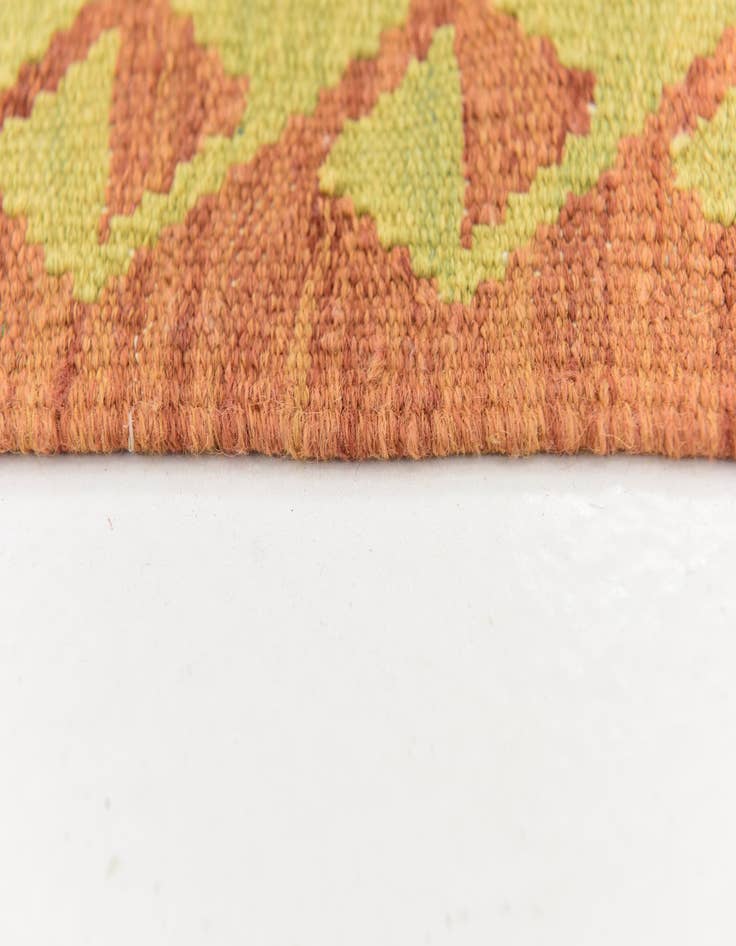Detail image of  4' 10 x 6' 9  Hand Woven Kilim Waziri Wool Rug