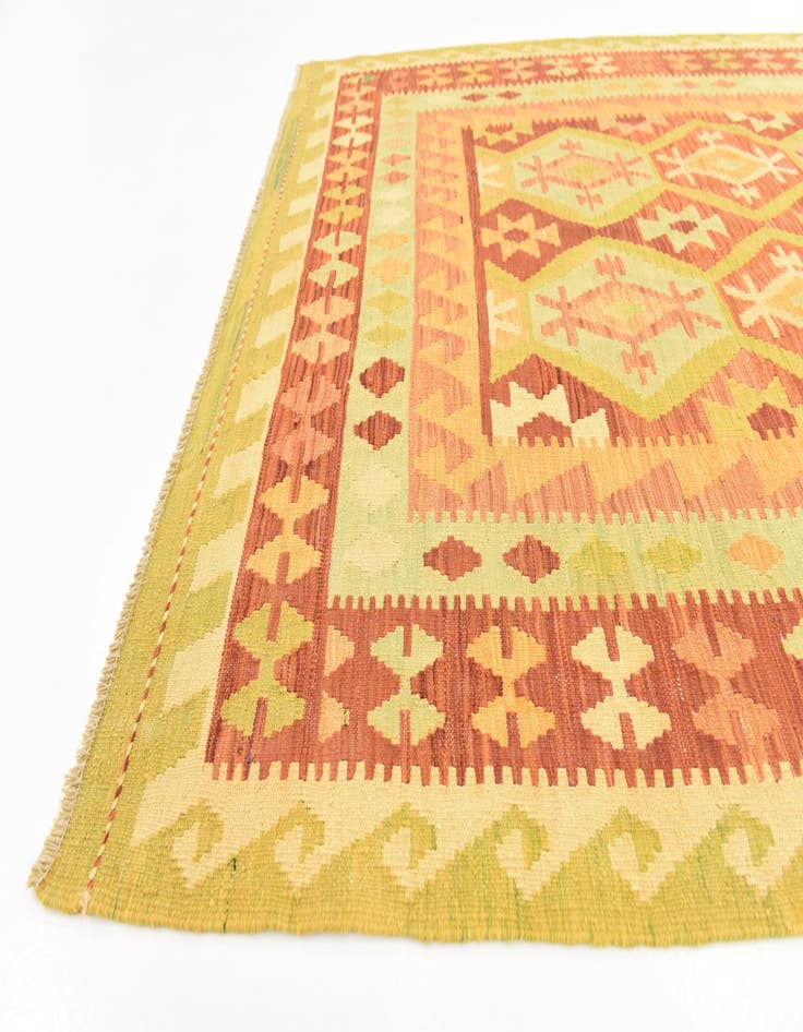 Detail image of  4' 9 x 6' 5  Hand Woven Kilim Waziri Wool Rug