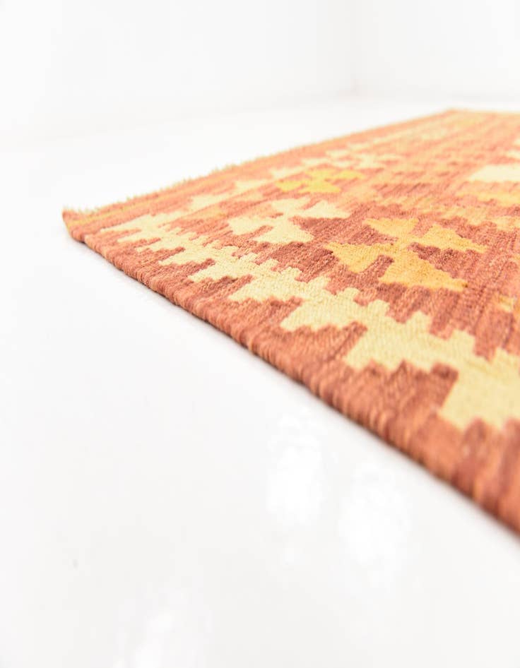 Detail image of  4' 7 x 6' 7  Hand Woven Kilim Waziri Wool Rug