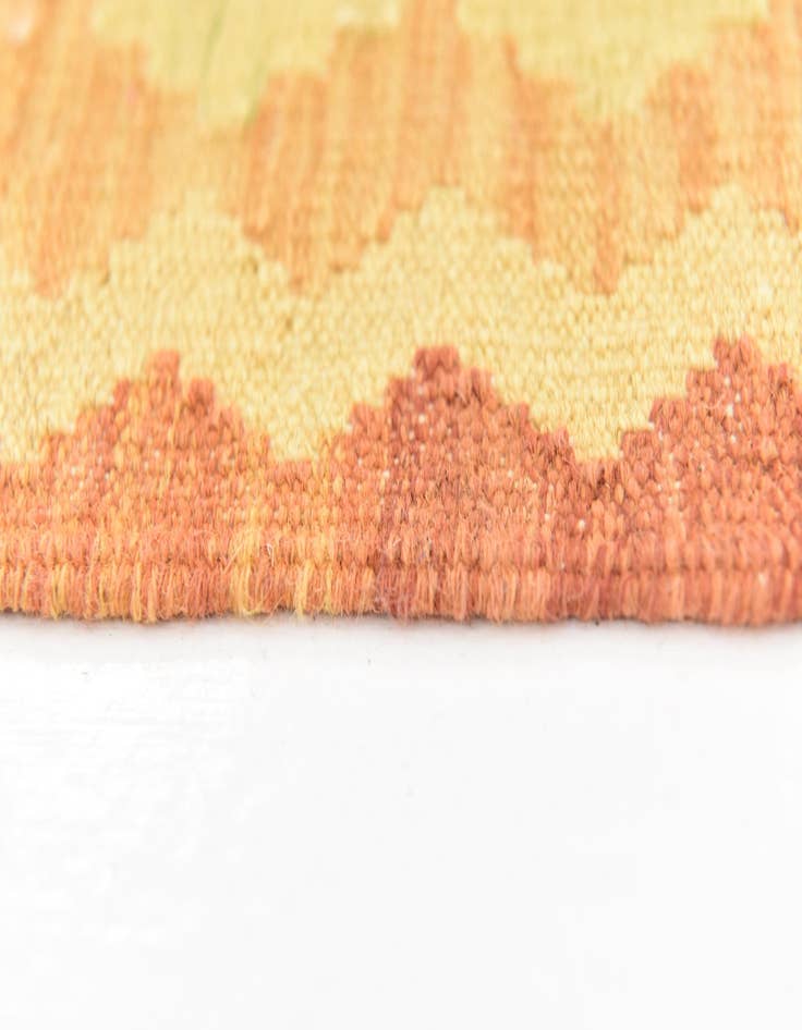 Detail image of  4' 10 x 6' 7  Hand Woven Kilim Waziri Wool Rug