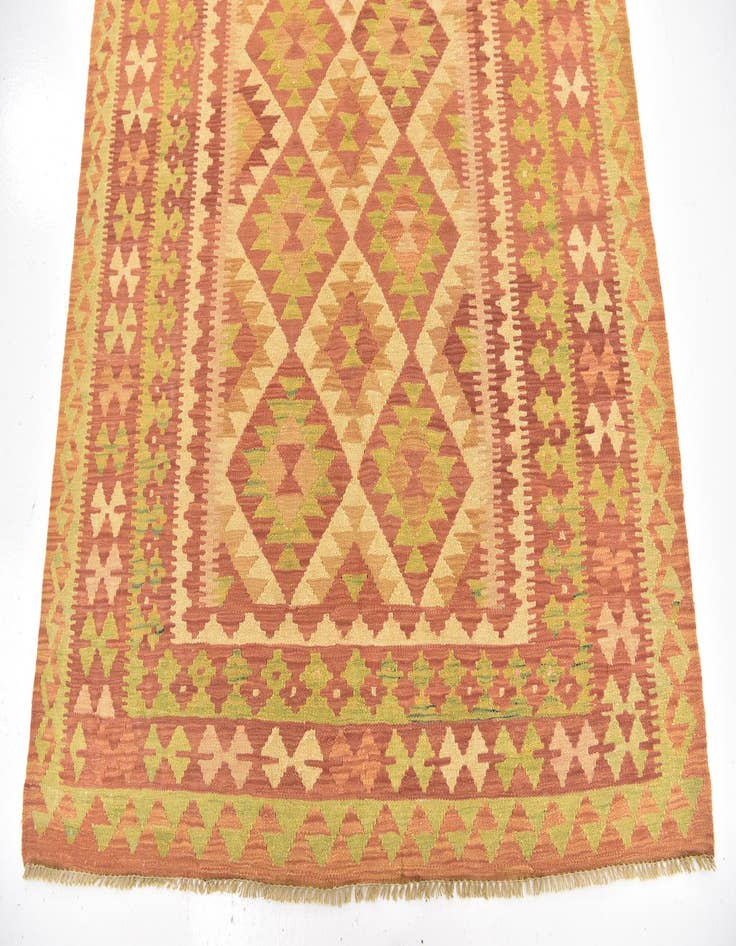 Detail image of  4' 9 x 6' 6  Hand Woven Kilim Waziri Wool Rug