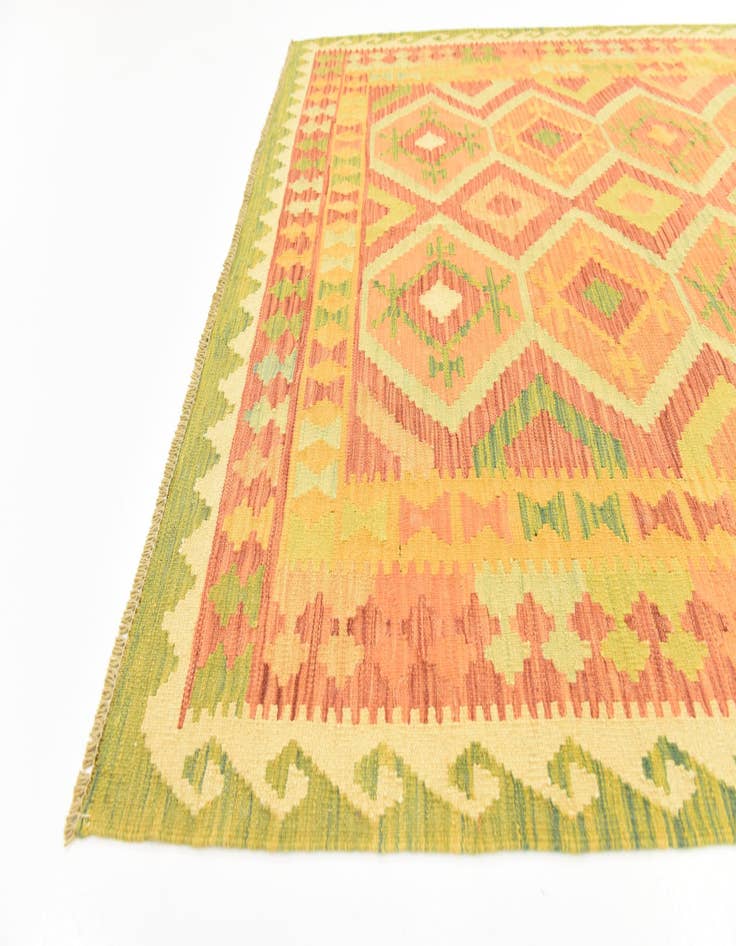 Detail image of  4' 10 x 6' 6  Hand Woven Kilim Waziri Wool Rug