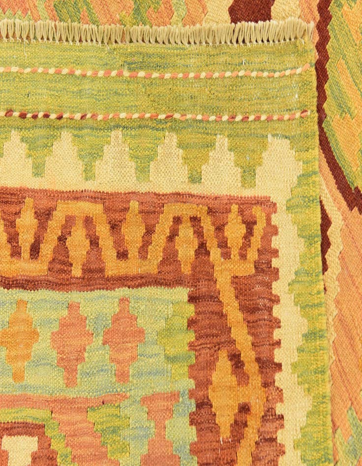 Detail image of  3' 9 x 6' 4  Hand Woven Kilim Waziri Wool Rug