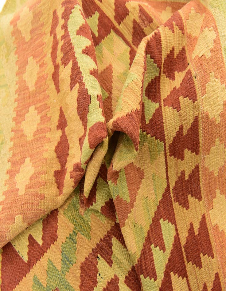 Detail image of  4' 6 x 6' 8  Hand Woven Kilim Waziri Wool Rug