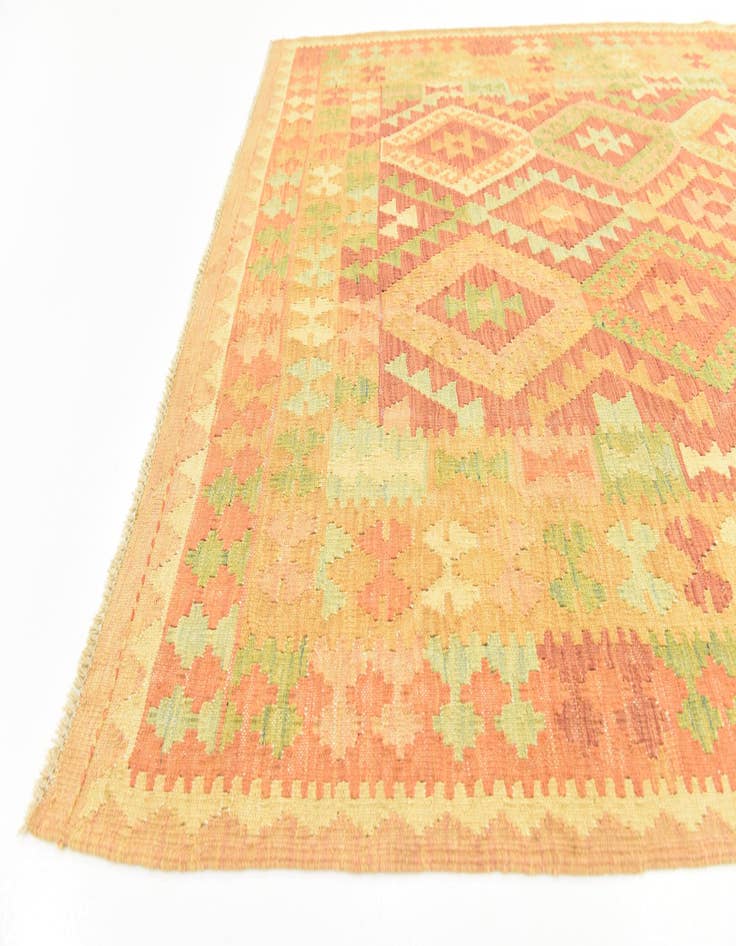 Detail image of  4' 9 x 6' 7  Hand Woven Kilim Waziri Wool Rug