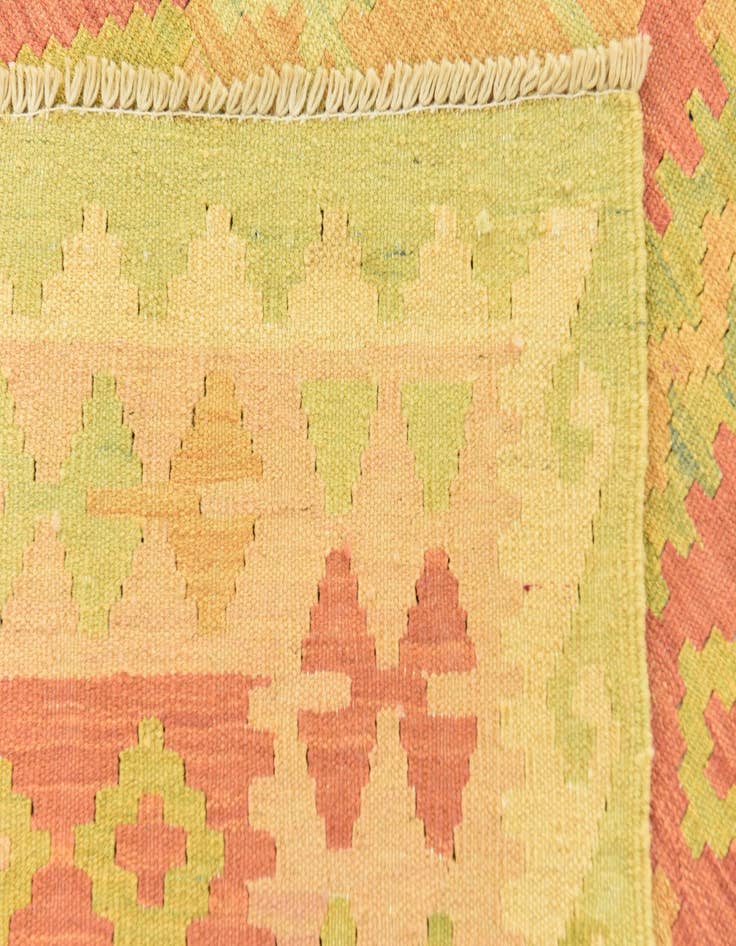 Detail image of  4' 10 x 6' 6  Hand Woven Kilim Waziri Wool Rug