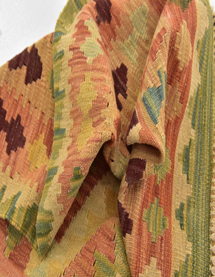 Detail image of  2' 9 x 4' 3  Hand Woven Kilim Waziri Wool Rug