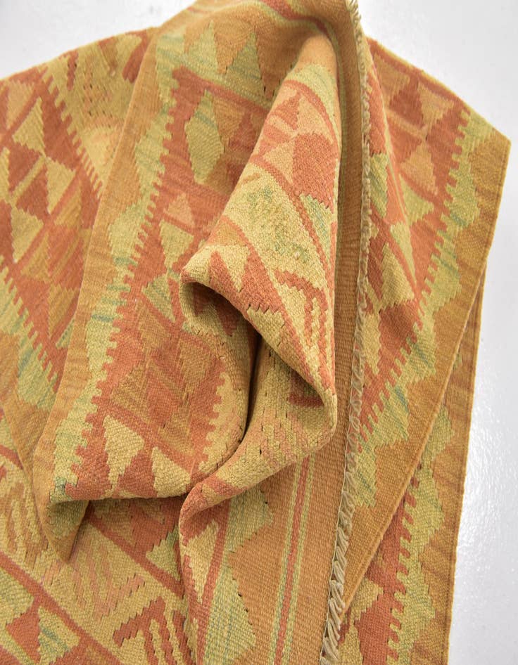 Detail image of  2' 7 x 4' 4  Hand Woven Kilim Waziri Wool Rug