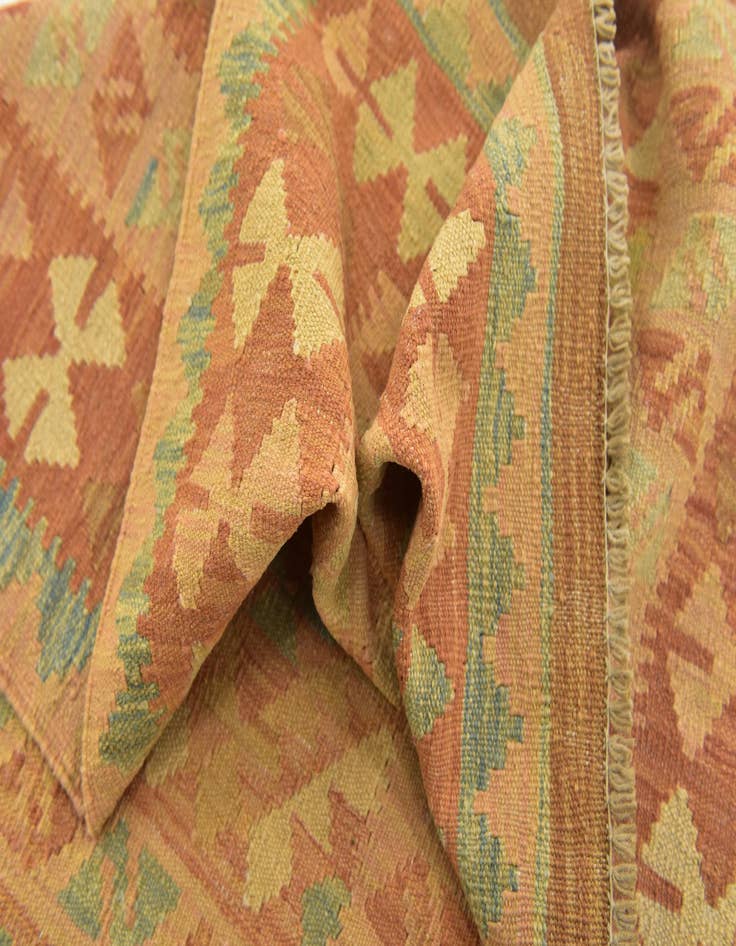 Detail image of  2' 10 x 4' 2  Hand Woven Kilim Waziri Wool Rug