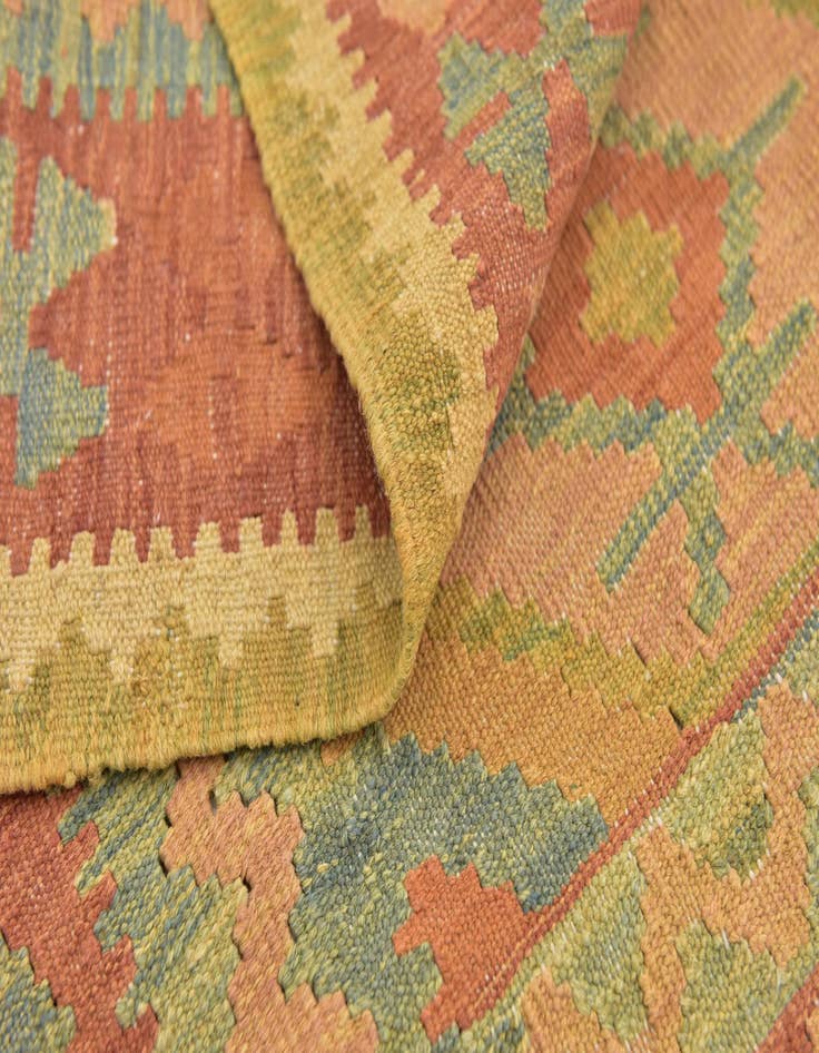 Detail image of  2' 7 x 4'  Hand Woven Kilim Waziri Wool Rug