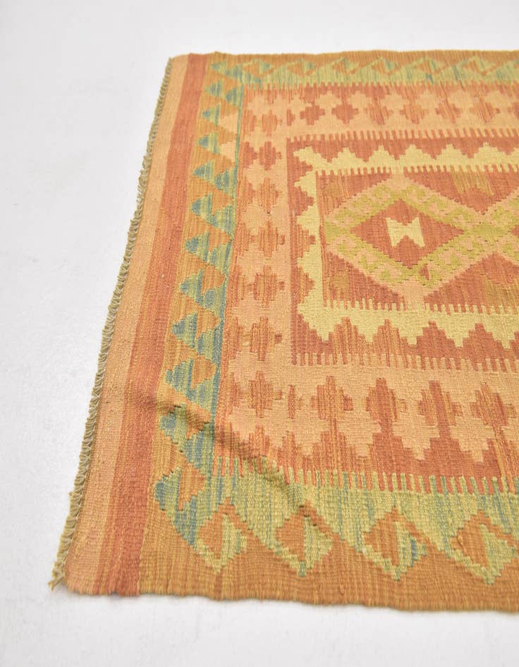 Detail image of  2' 8 x 4' 2  Hand Woven Kilim Waziri Wool Rug