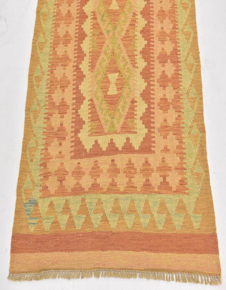 Detail image of  2' 8 x 4' 3  Hand Woven Kilim Waziri Wool Rug