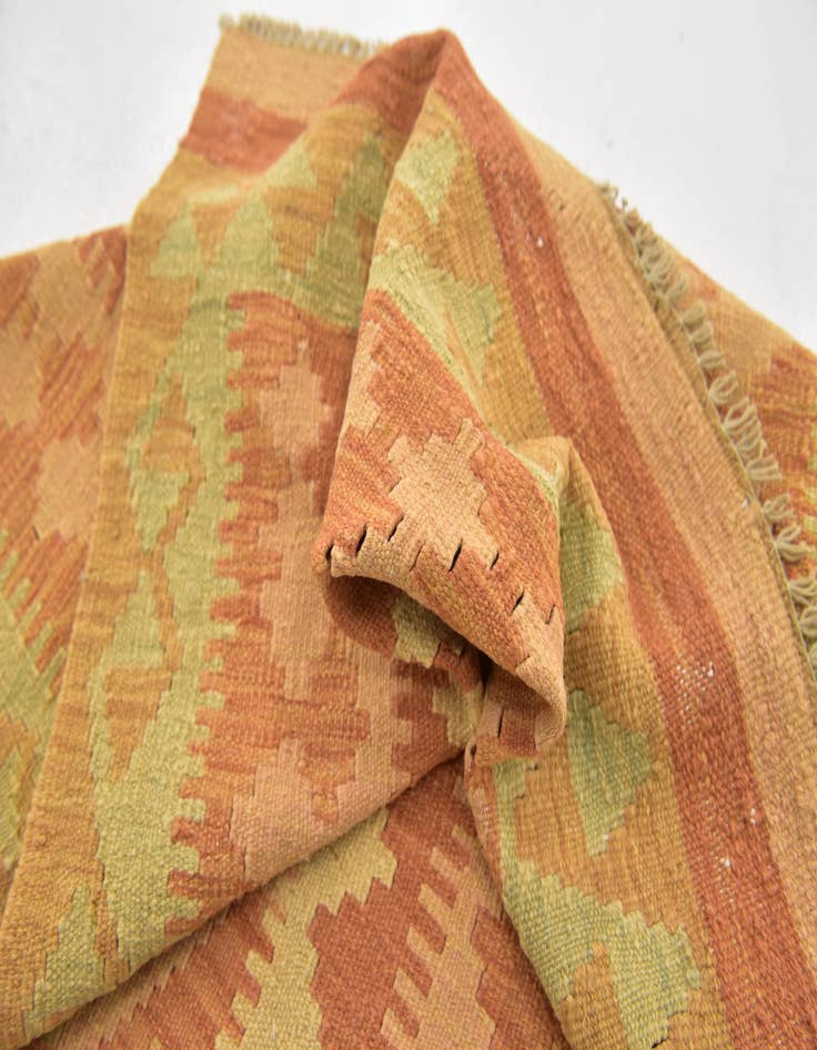 Detail image of  2' 8 x 4' 3  Hand Woven Kilim Waziri Wool Rug