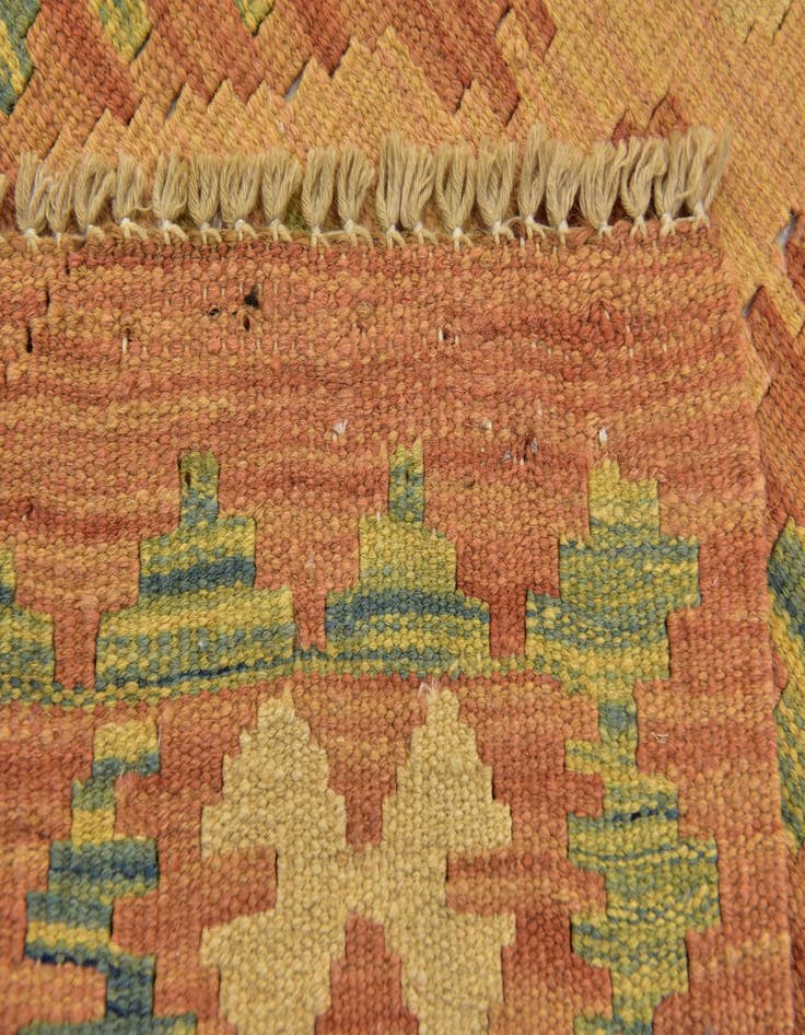 Detail image of  2' 8 x 4' 3  Hand Woven Kilim Waziri Wool Rug