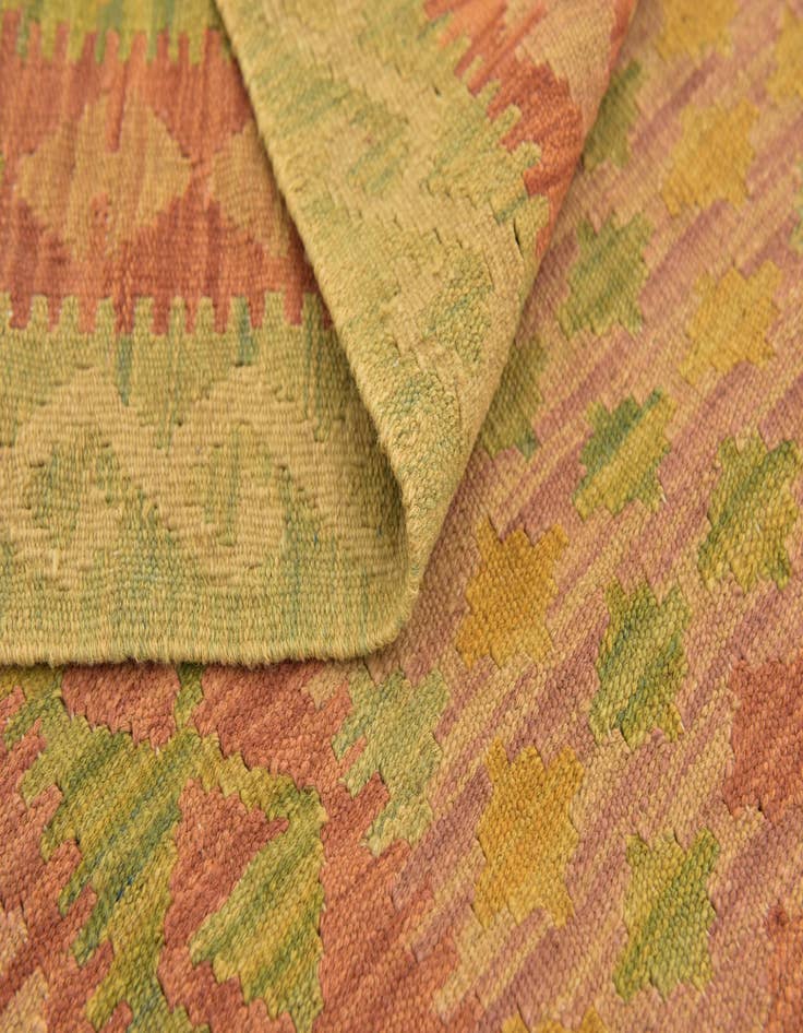 Detail image of  3' 5 x 5'  Hand Woven Kilim Waziri Wool Rug