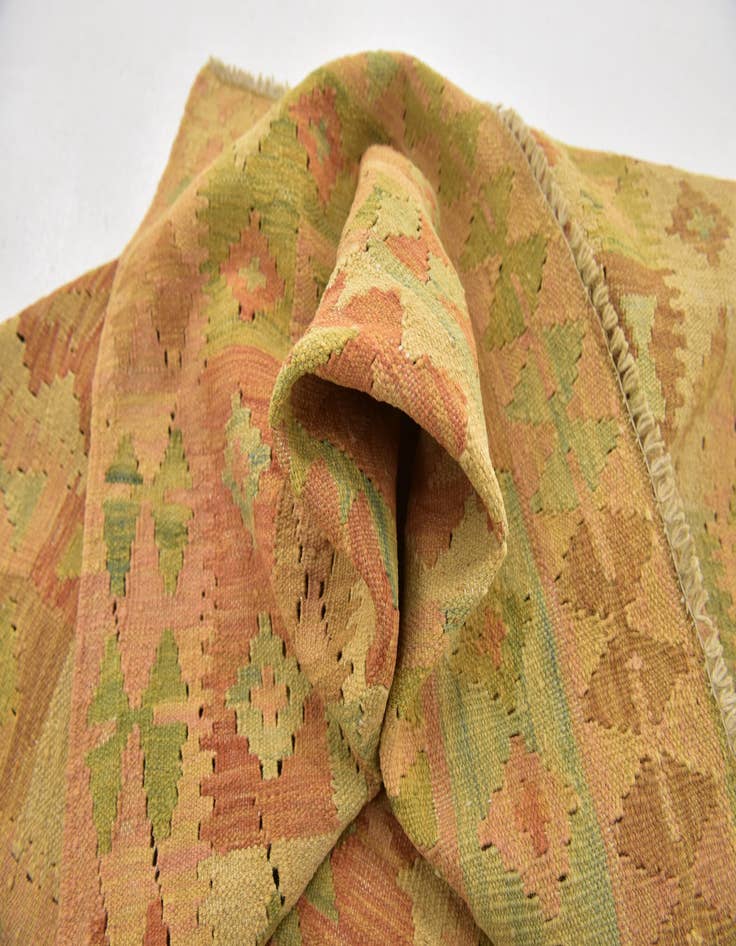 Detail image of  3' 3 x 5'  Hand Woven Kilim Waziri Wool Rug