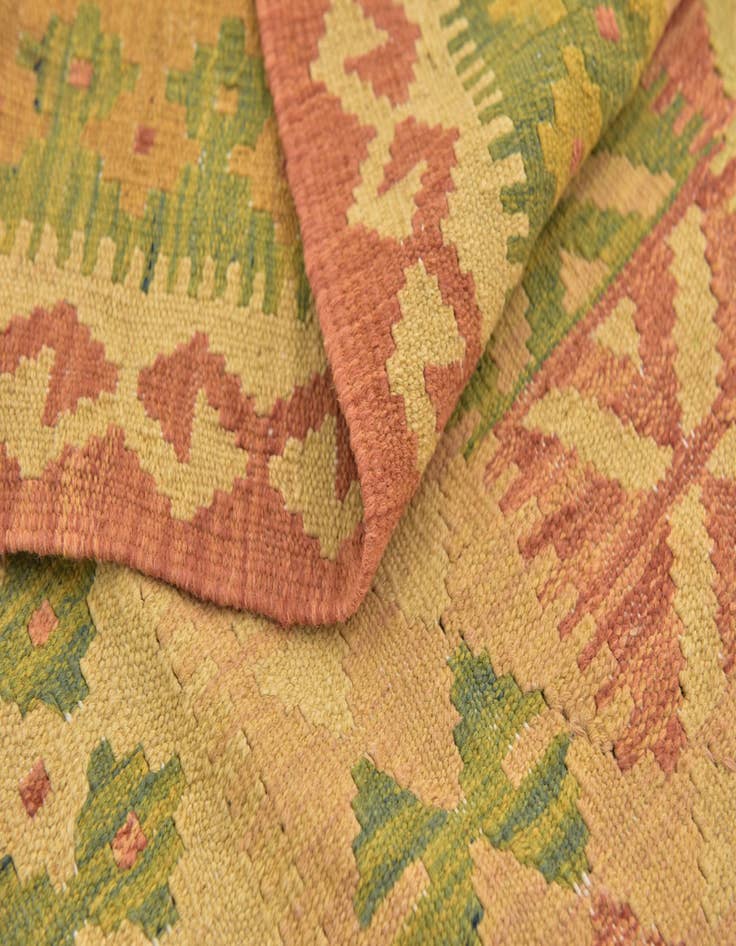 Detail image of  3' x 4' 9  Hand Woven Kilim Waziri Wool Rug