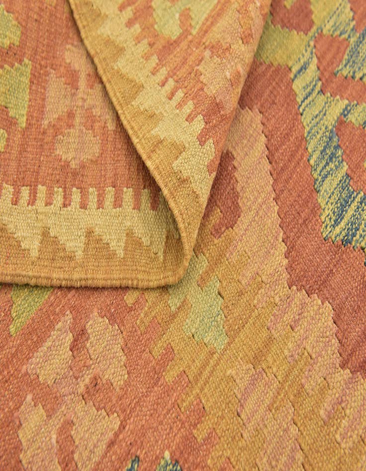 Detail image of  3' 2 x 5'  Hand Woven Kilim Waziri Wool Rug
