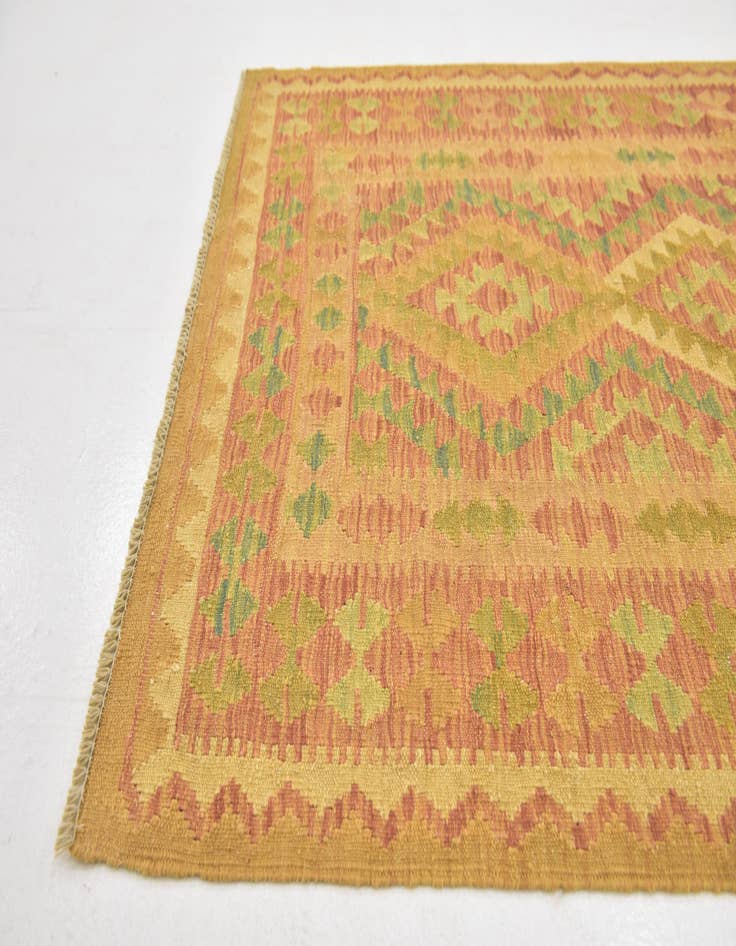 Detail image of  3' 3 x 5'  Hand Woven Kilim Waziri Wool Rug
