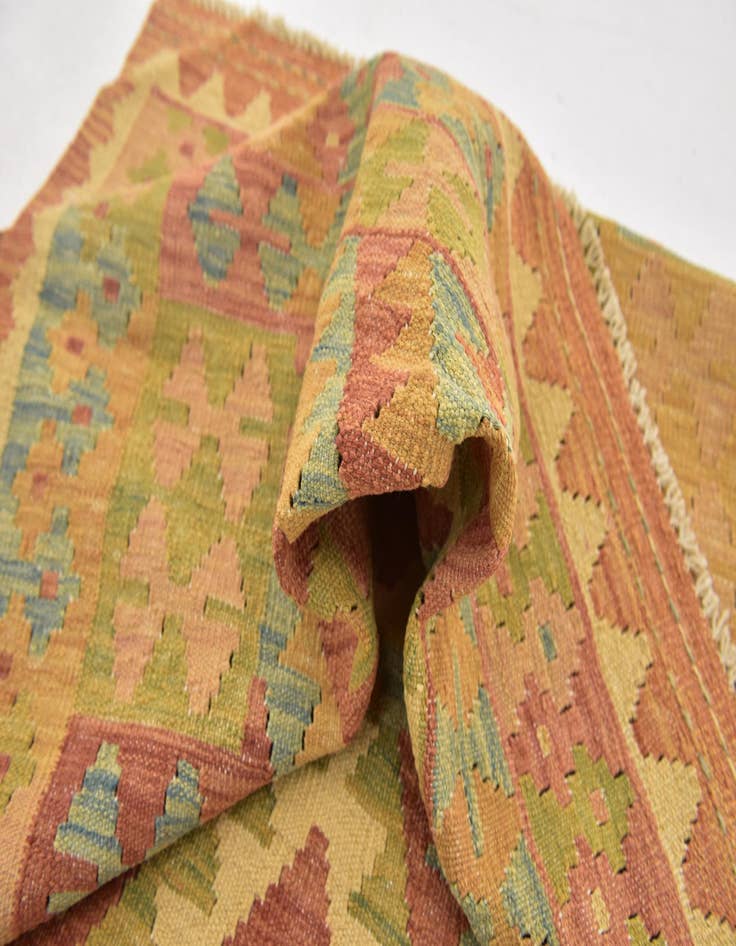 Detail image of  3' 5 x 5'  Hand Woven Kilim Waziri Wool Rug