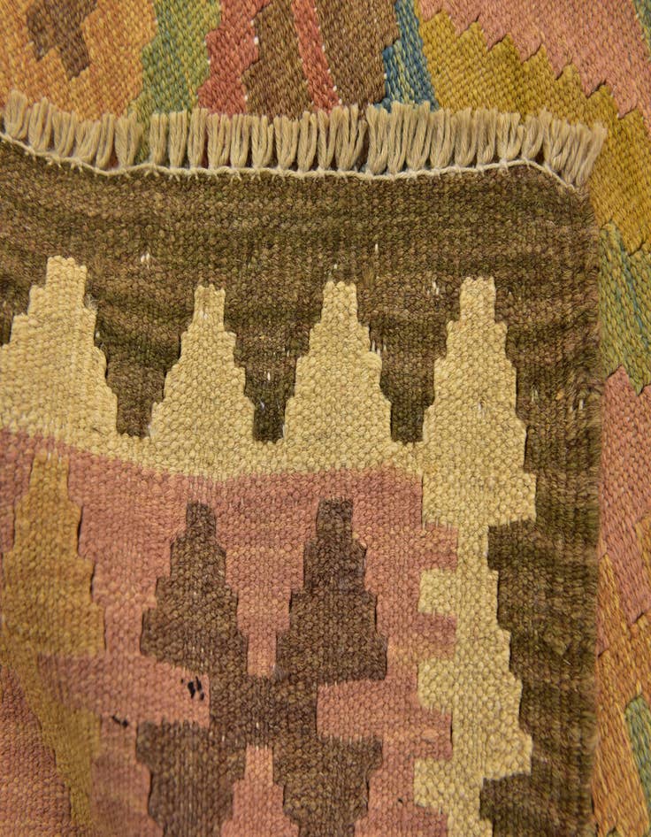 Detail image of  3' x 5'  Hand Woven Kilim Waziri Wool Rug