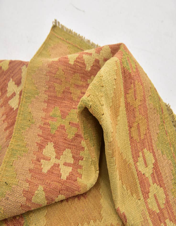 Detail image of  3' x 4' 9  Hand Woven Kilim Waziri Wool Rug