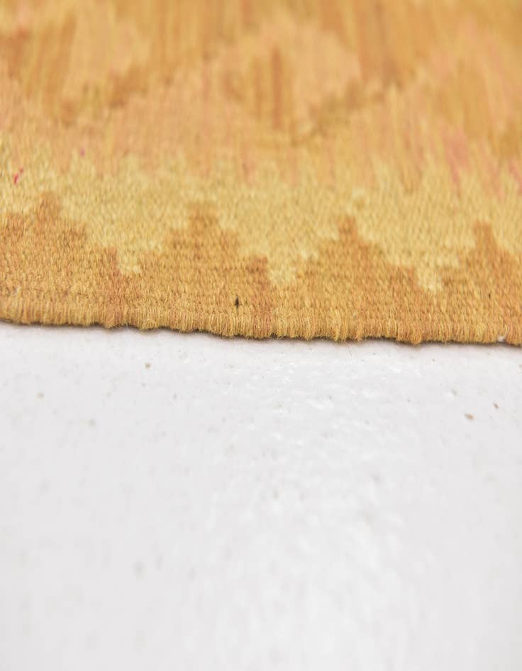 Detail image of  3' 3 x 5' 2  Hand Woven Kilim Waziri Wool Rug