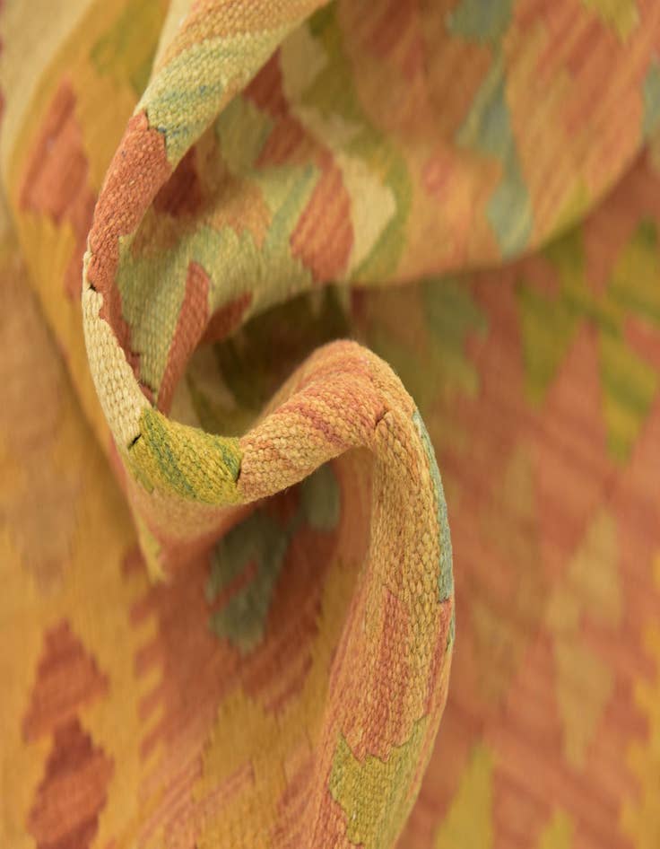 Detail image of  3' 3 x 5'  Hand Woven Kilim Waziri Wool Rug