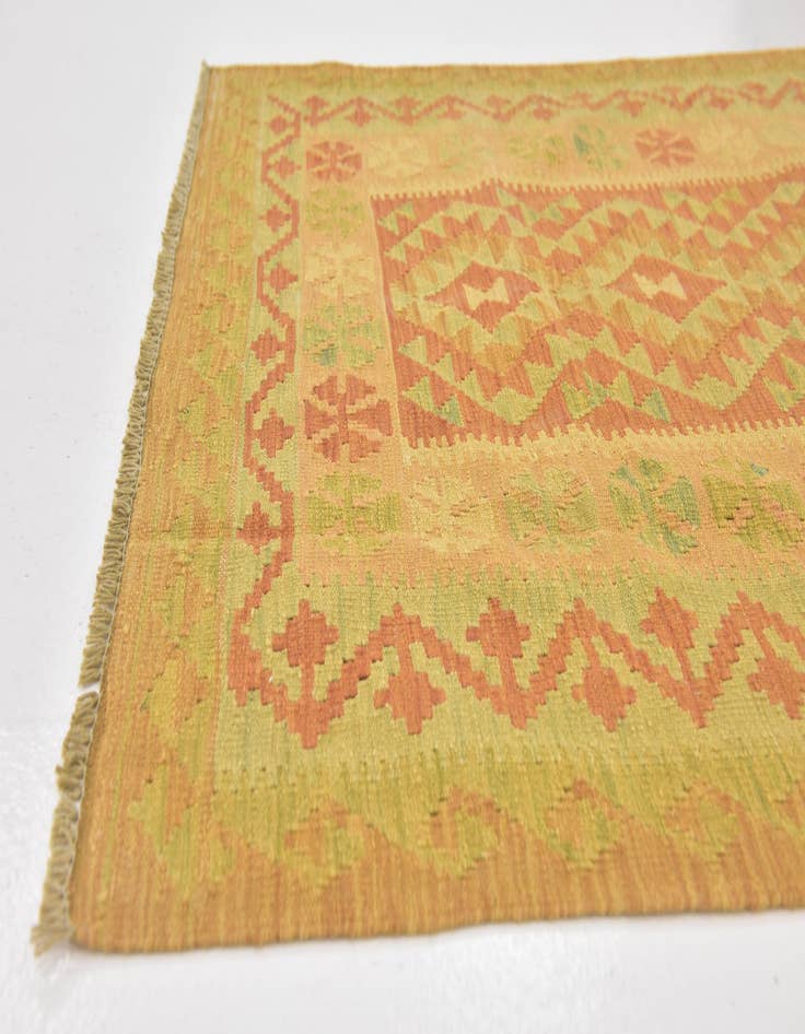 Detail image of  3' x 4' 10  Hand Woven Kilim Waziri Wool Rug