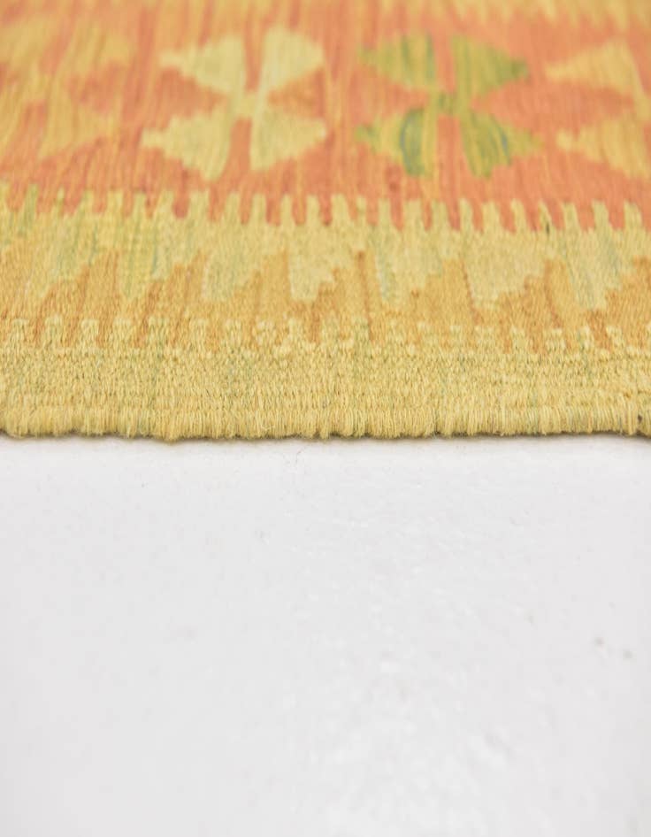 Detail image of  3' 4 x 5' 3  Hand Woven Kilim Waziri Wool Rug