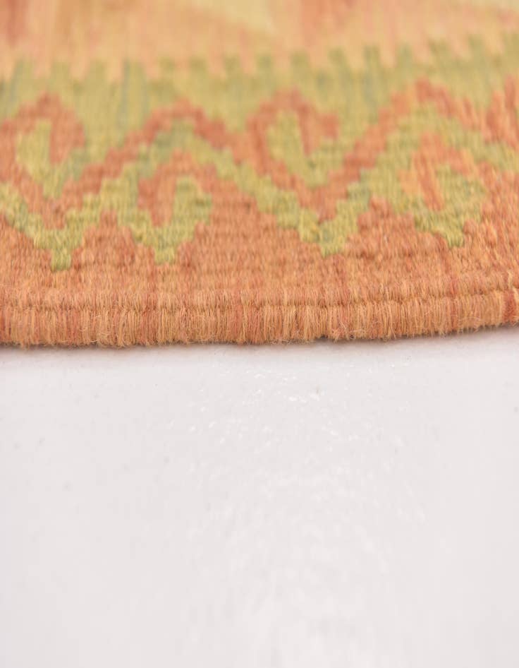 Detail image of  3' 3 x 5' 2  Hand Woven Kilim Waziri Wool Rug