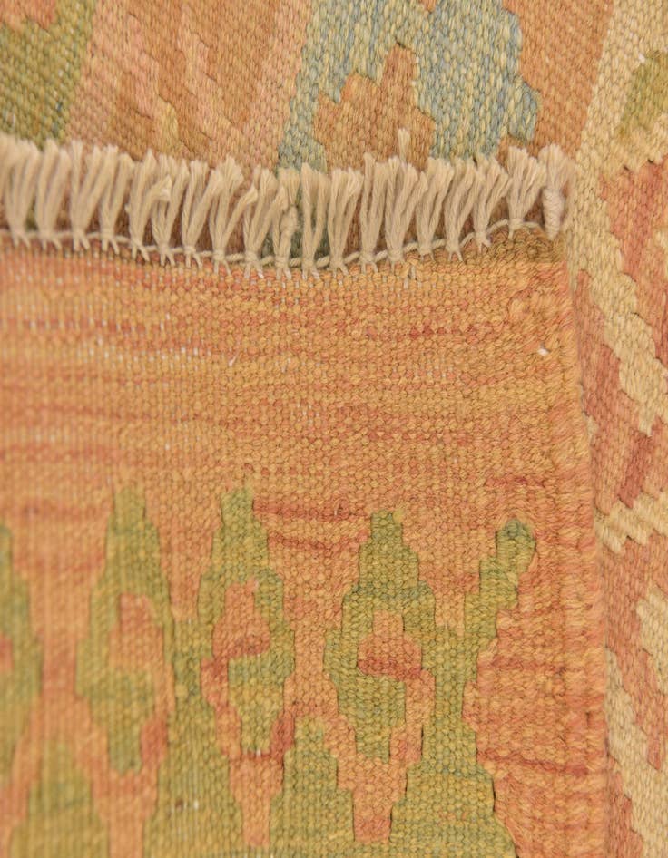 Detail image of  3' 3 x 5' 2  Hand Woven Kilim Waziri Wool Rug