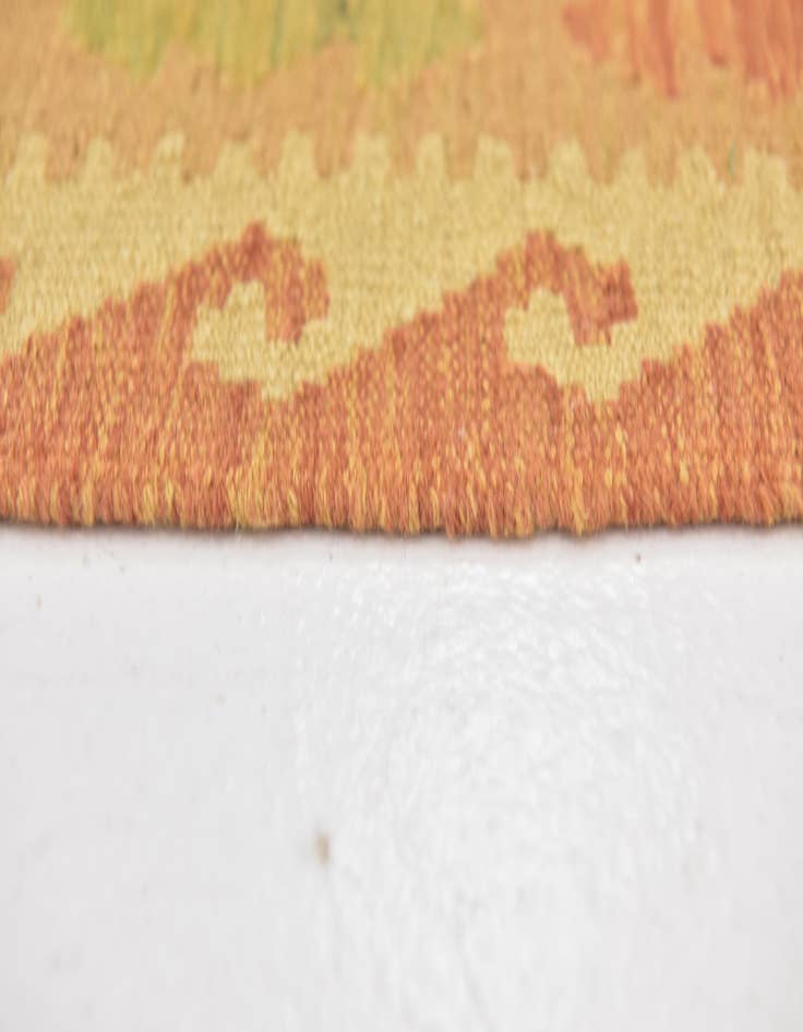 Detail image of  2' 5 x 4' 4  Hand Woven Kilim Waziri Wool Rug