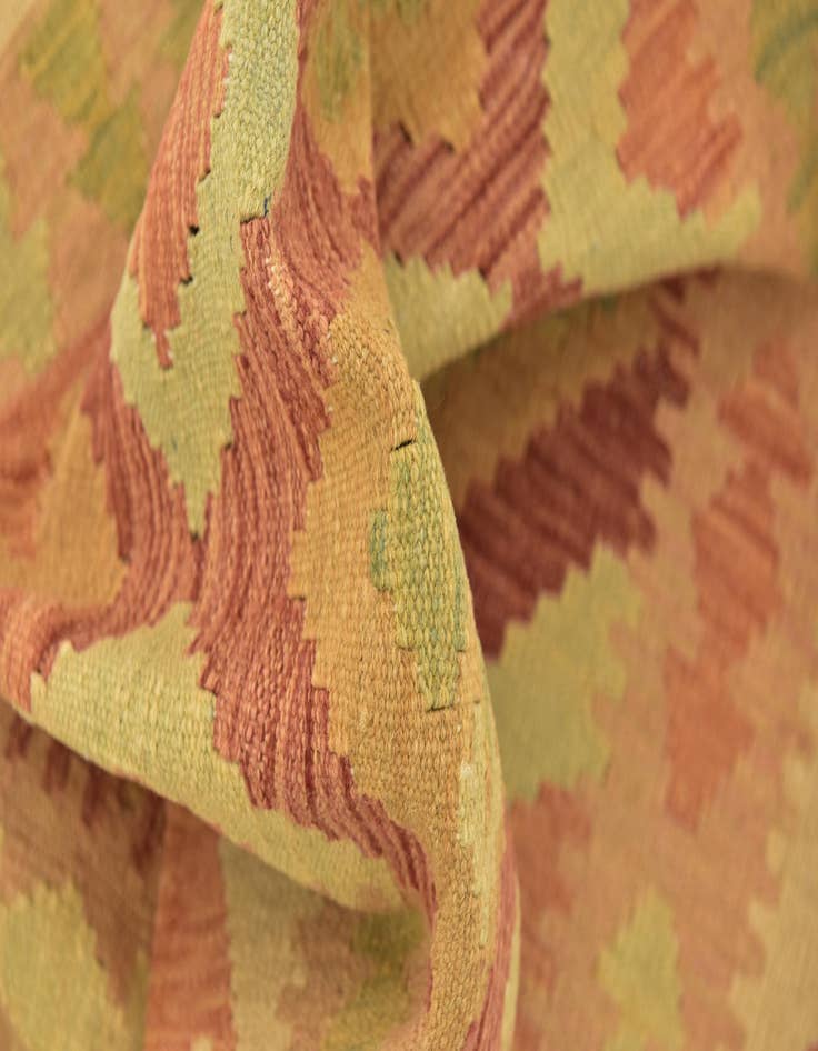 Detail image of  2' 5 x 4' 4  Hand Woven Kilim Waziri Wool Rug