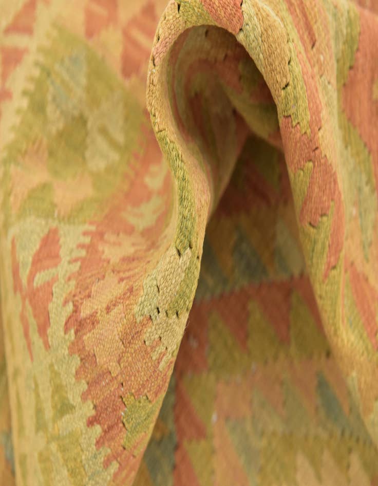 Detail image of  3' 2 x 4' 9  Hand Woven Kilim Waziri Wool Rug