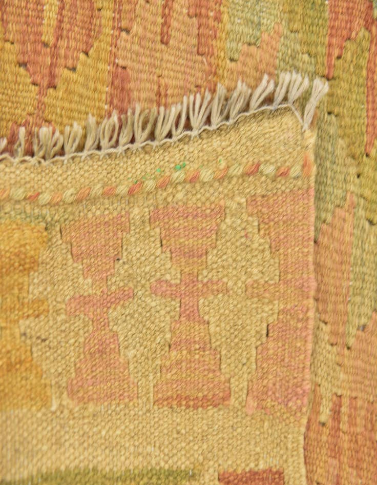 Detail image of  3' 2 x 4' 9  Hand Woven Kilim Waziri Wool Rug
