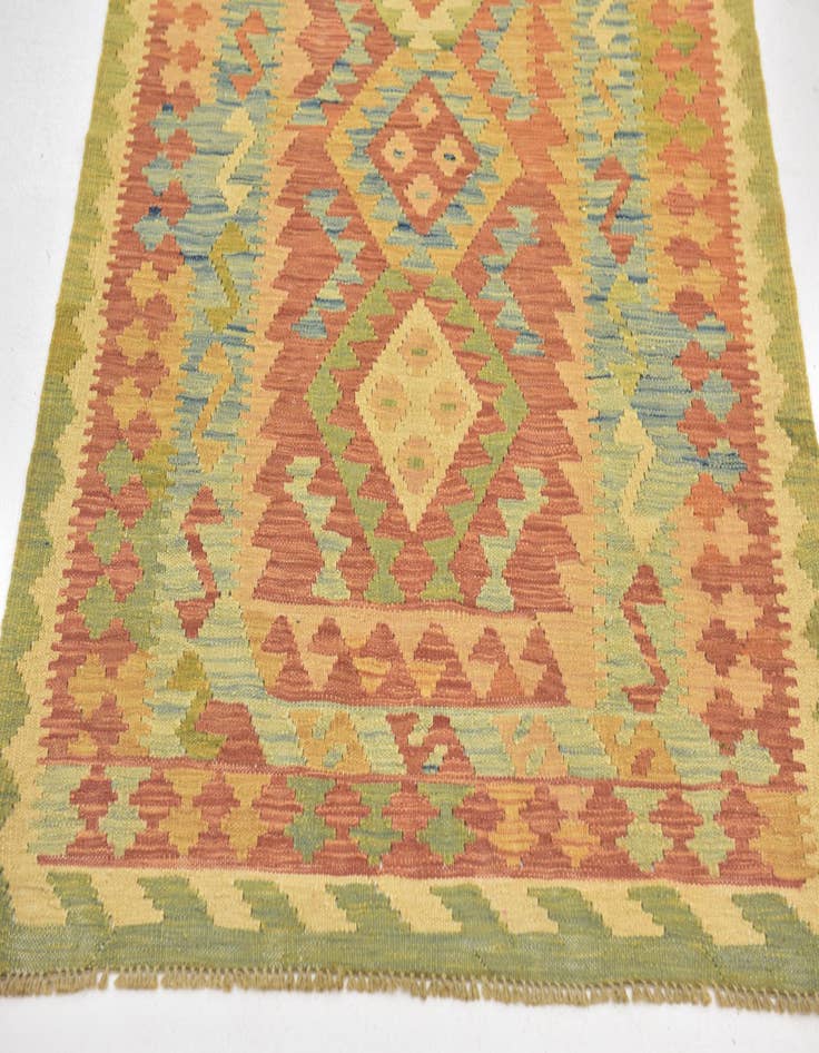 Detail image of  3' 2 x 4' 10  Hand Woven Kilim Waziri Wool Rug