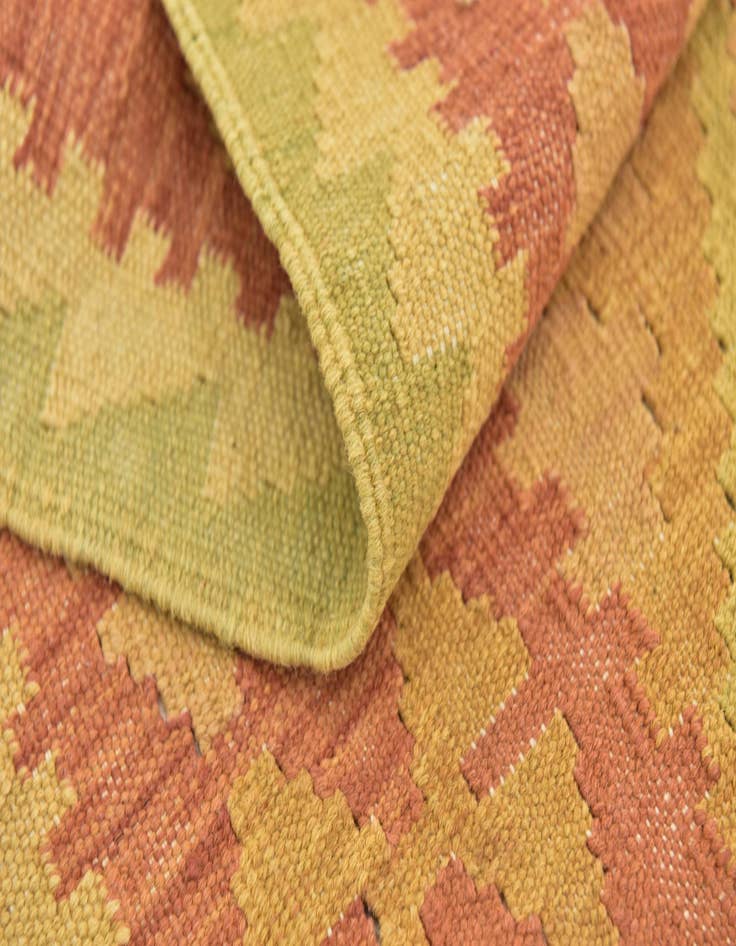 Detail image of  3' x 4' 10  Hand Woven Kilim Waziri Wool Rug