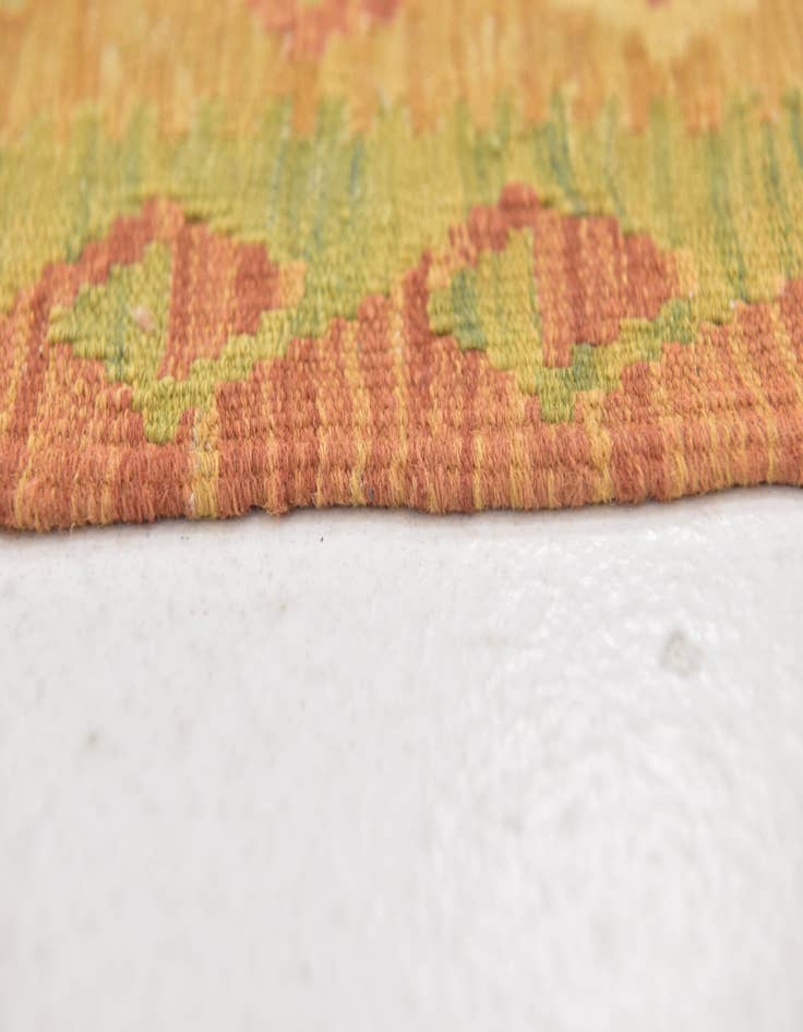 Detail image of  3' 2 x 5' 4  Hand Woven Kilim Waziri Wool Rug