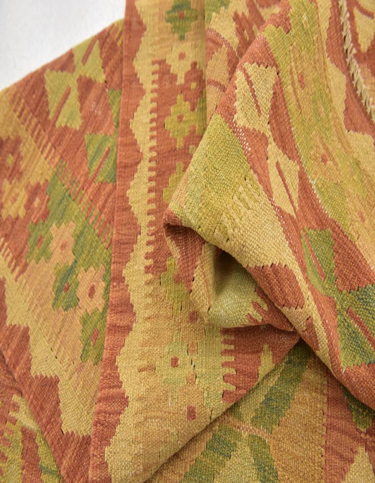 Detail image of  3' 2 x 4' 10  Hand Woven Kilim Waziri Wool Rug