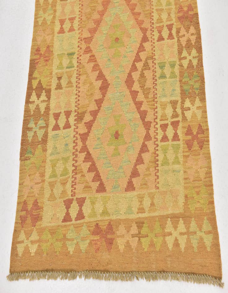 Detail image of  2' 8 x 4'  Hand Woven Kilim Waziri Wool Rug